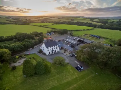 胡克東農舍 酒店 酒店