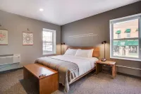 The Oxbow Hotel - parkir