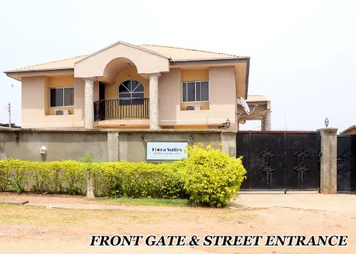 Flora Suites Exclusive Hotels in Oshogbo