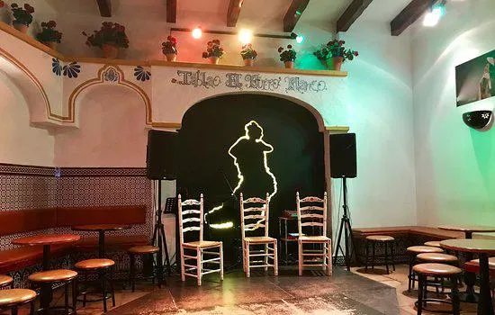 El Burro Blanco Flamenco Bar