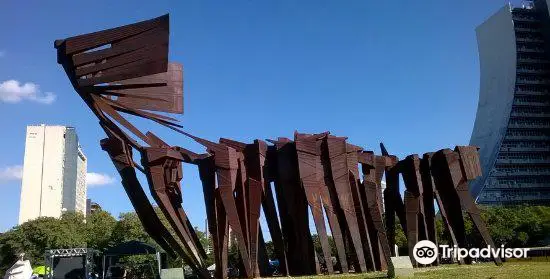 Monument To Açorianos