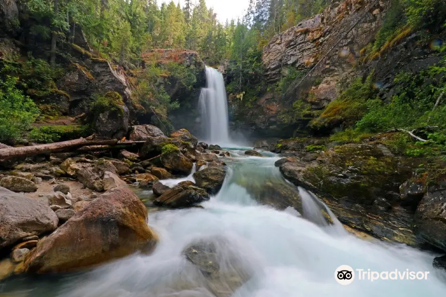 Blanket Creek Provincial Park