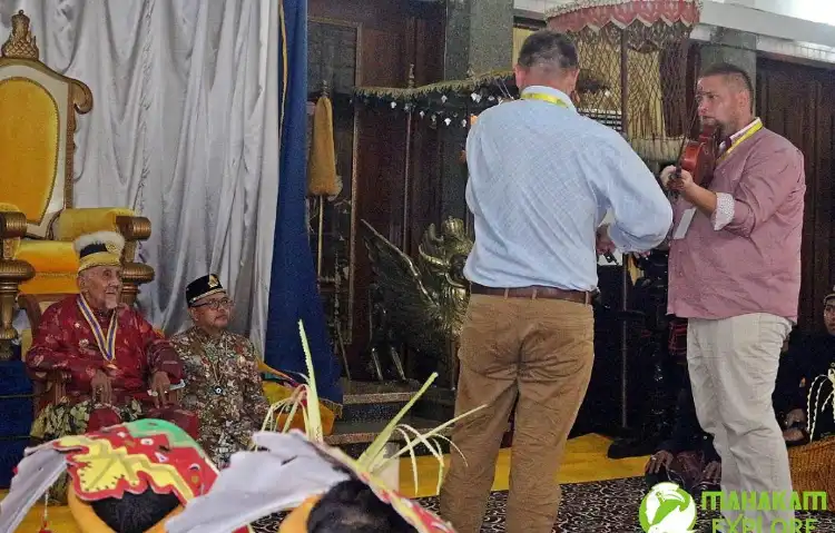 Hotels in Tenggarong