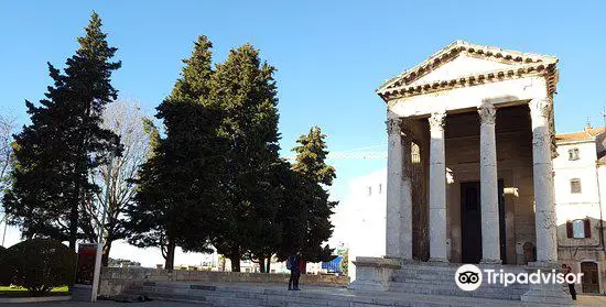 Temple d'Auguste