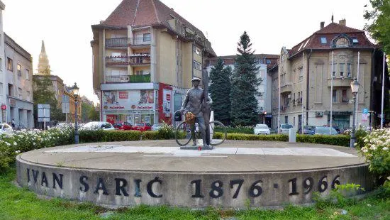 Ivan Sarić Monument