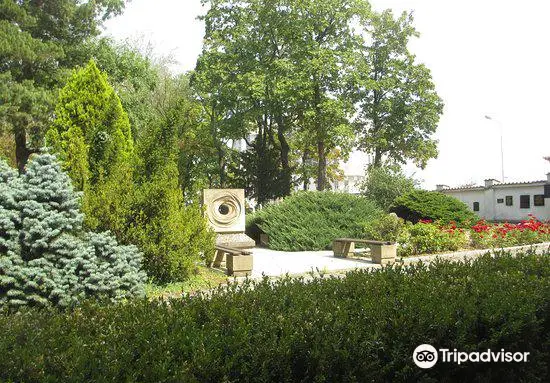 Nouveau cimetière juif