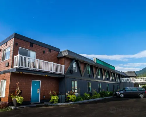 Stoke Hotel SureStay Collection by Best Western Hotels in Revelstoke