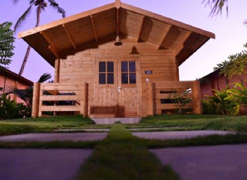 Majestic Beach Comforts