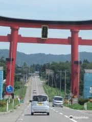 羽黒山大鳥居