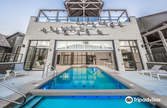 四季 4 號奔逃酒店