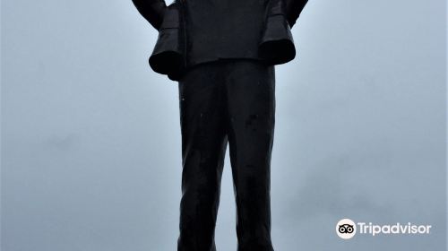 Statue of Barnes Wallis