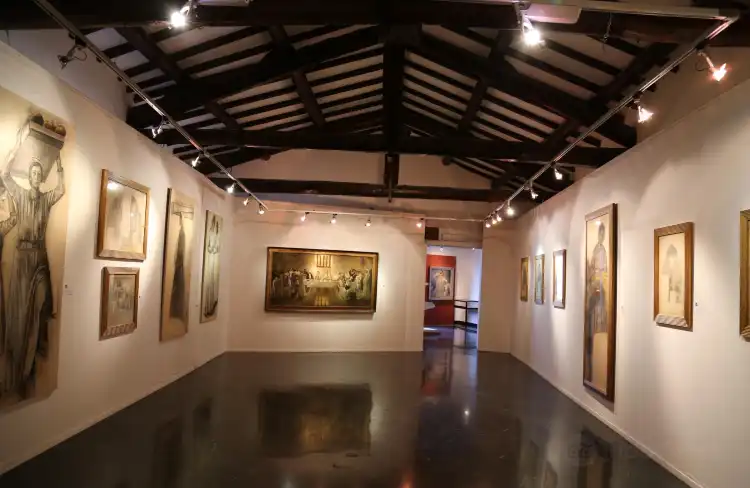 Hotels in Anticoli Corrado