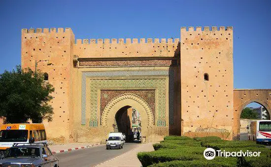 Khemis Gate