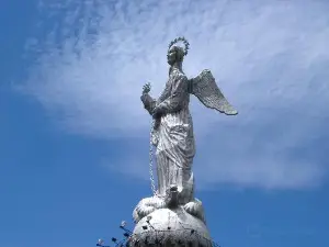 Virgen del Panecillo