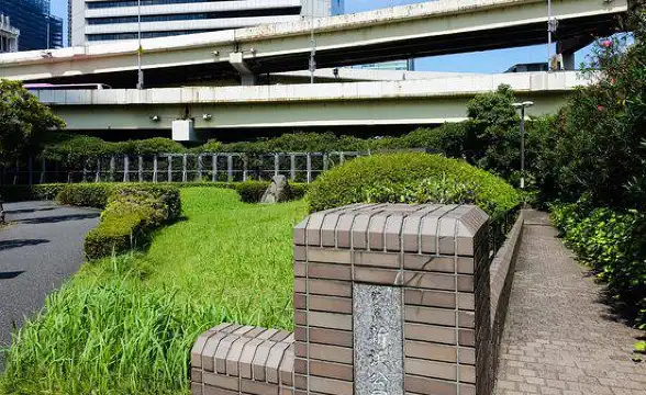 新浜公園周辺のホテル