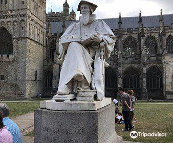 Statue of Richard Hooker