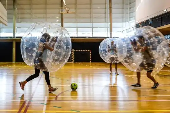 Hoteles cerca de SALA SANTANA 27