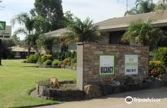 博古拉河畔汽車旅館