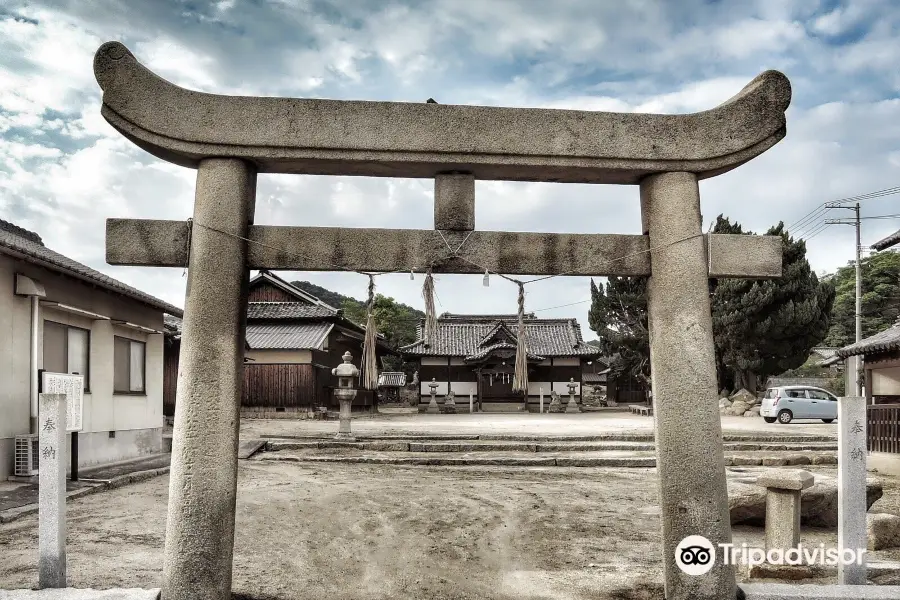 Kogarasu Shrine