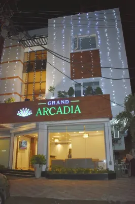 Grand Arcadia Hotel in zona Kaattu Azhagiya Singar Srirangam