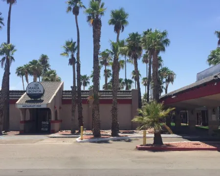 Ramada by Wyndham Yuma Hotels in Yuma