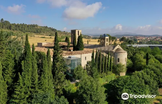 蒙聖貝尼特酒店