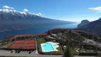 Hotel Pineta Campi Các khách sạn ở Tremosine