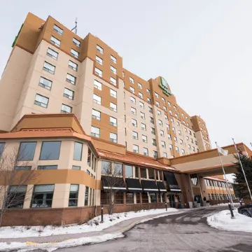 Holiday Inn & Suites OTTAWA KANATA by IHG