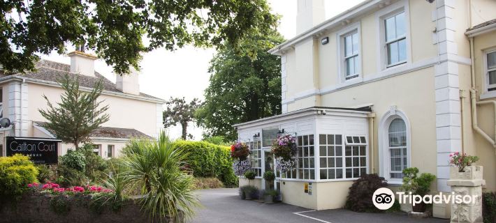 Carlton Court Hotels in Torquay
