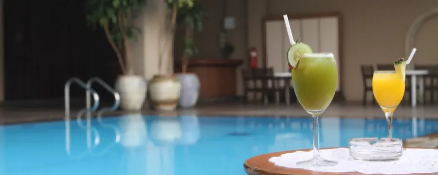 Hotel Grand Continental Kuala Lumpur Отели рядом с достопримечательностью «Kuala Lumpur Metropolitan University College»