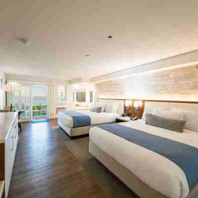 SeaCrest Oceanfront Hotel Rooms