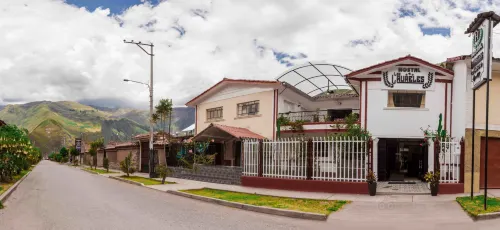 Hotel Los Laureles Hotels in Calca