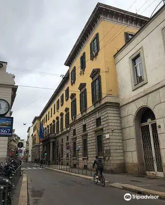 Il Palazzo della Prefettura