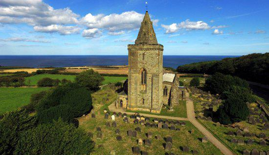 St Oswald's Church : Lythe