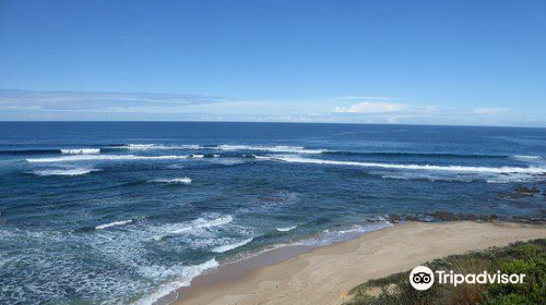 Twin reefs