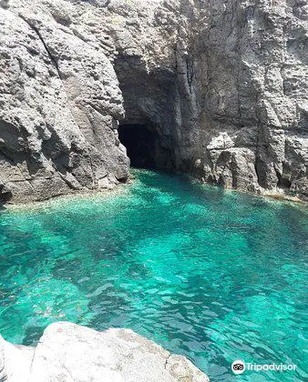 Cala Grotta