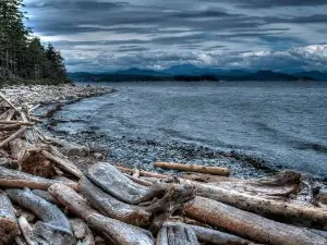 Cinnemousun Narrows Provincial Park