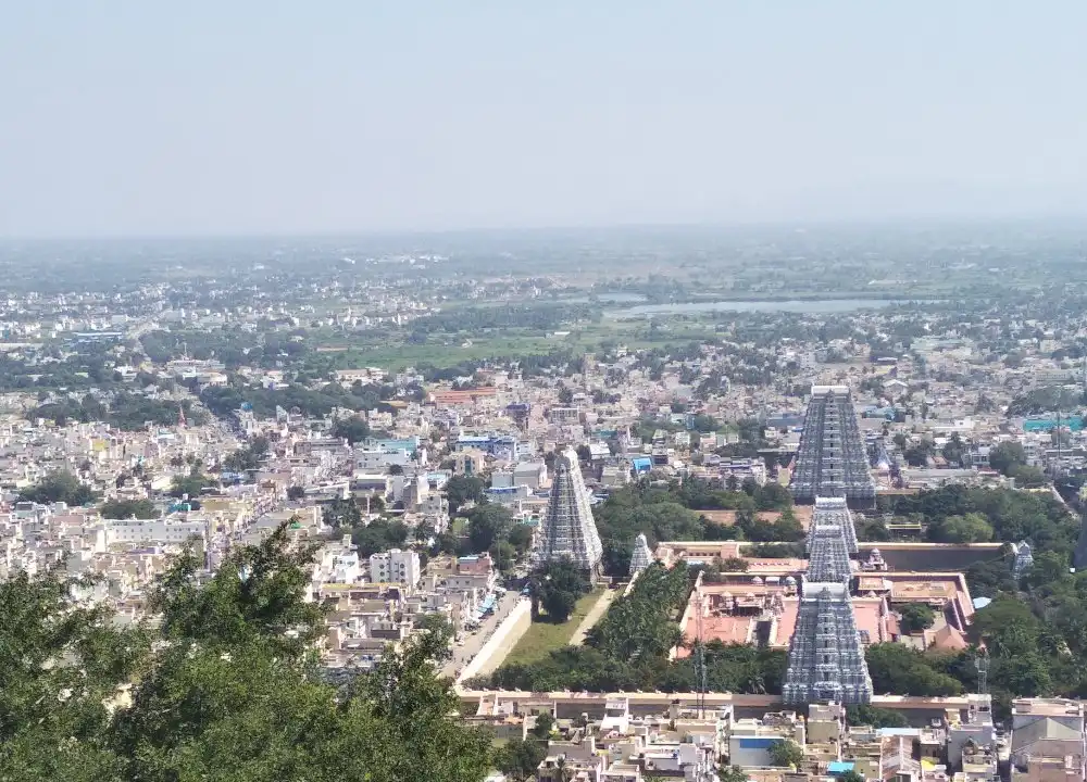 Hotels near Annamalaiyar Temple View Point
