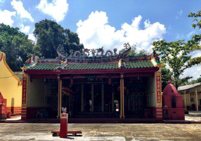 Banyan Tree Temple