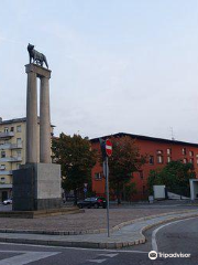Romulus Remus Statue