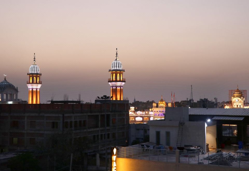 Gurjeet - Housity