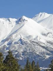 シャスタ山