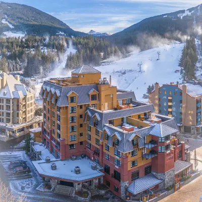 Sundial Hotel Hotels near Catskinner Chair
