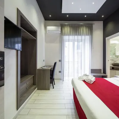 Hotel Bella Napoli Отели рядом с достопримечательностью «Неапольский административный центр»