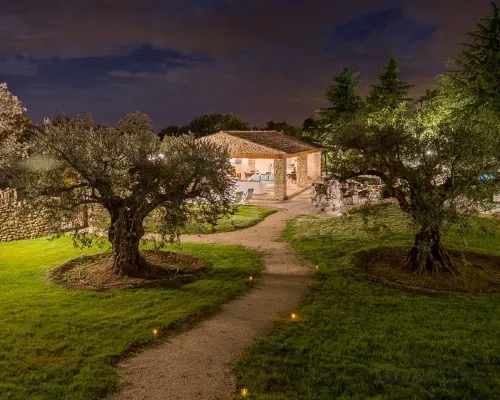 ル ジャ ドゥ ゴルド ゴルドのホテル