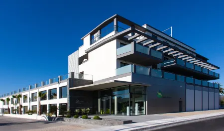 ApartHotel Playa Oliva Отели рядом с достопримечательностью «Rotonda G A N D I A»