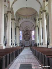 Église Saint-Maximin