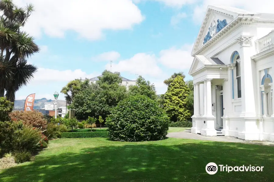 Dundas Museum & Archives