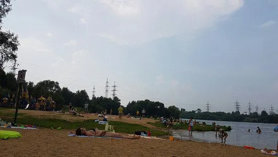 Levoberezhny Beach