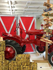 Canadian Tractor Museum